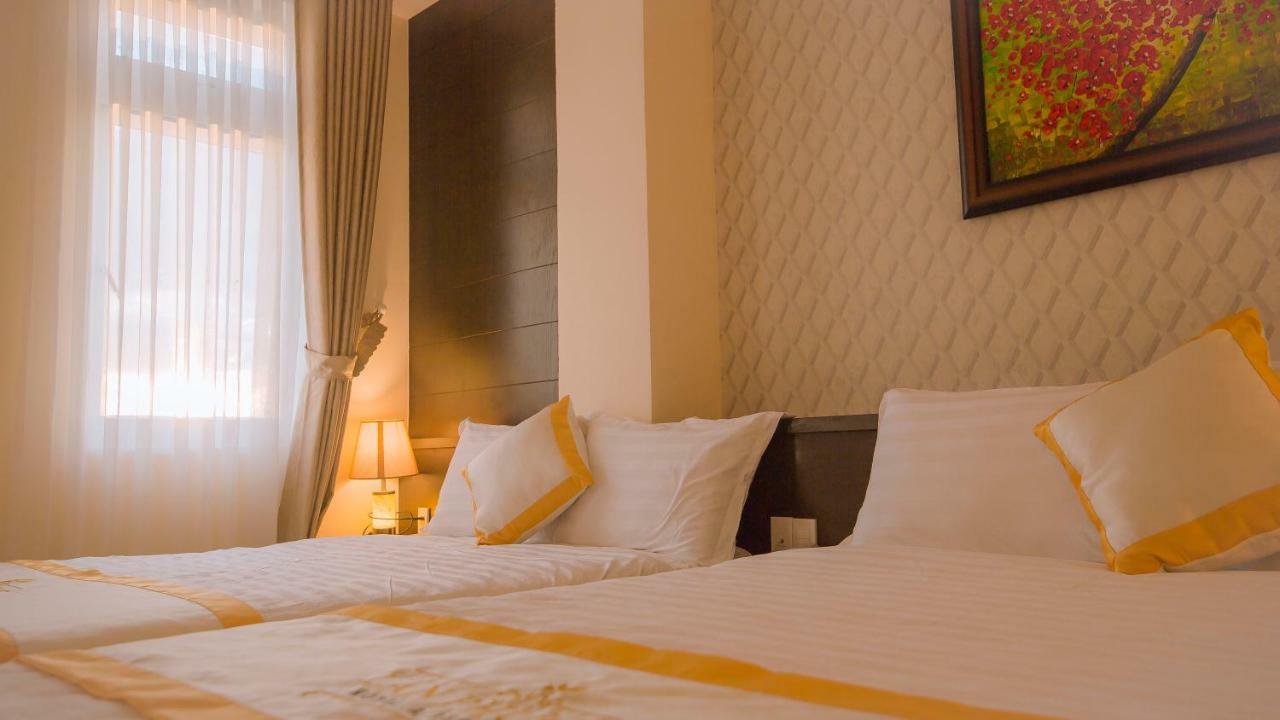 Lan Phuong Hotel Dalat Exteriör bild