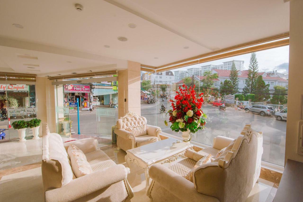 Lan Phuong Hotel Dalat Exteriör bild